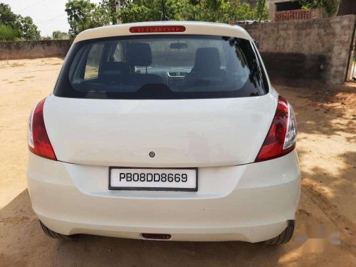 Maruti Suzuki Swift VDi, 2015, MT in Ludhiana 