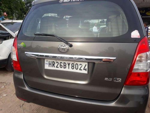 Used 2013 Toyota Innova MT for sale in Faridabad 