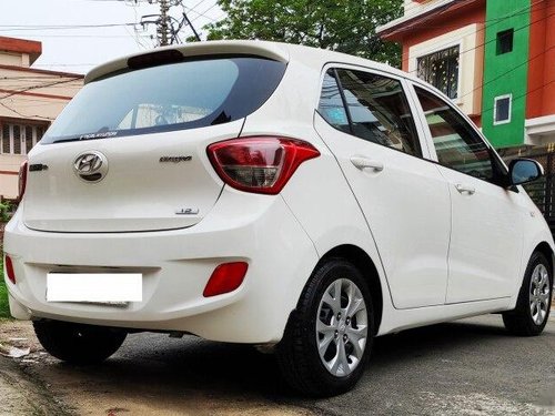 Used Hyundai Grand i10 Magna 2015 MT in Kolkata 