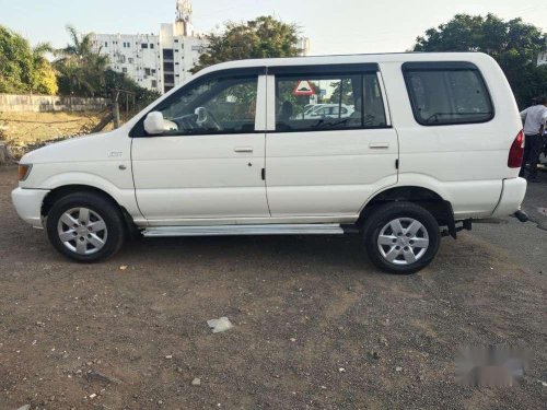 Used 2015 Chevrolet Tavera MT for sale in Surat 