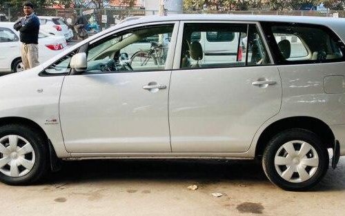 Used 2011 Toyota Innova MT for sale in New Delhi