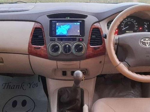 Used Toyota Innova 2.5 V 8 STR, 2007, MT in Chennai 