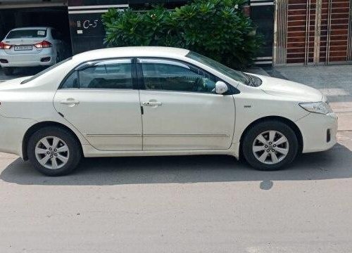 Used Toyota Corolla Altis 2013 AT for sale in New Delhi