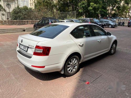 Used Skoda Octavia 2015 MT for sale in Thane