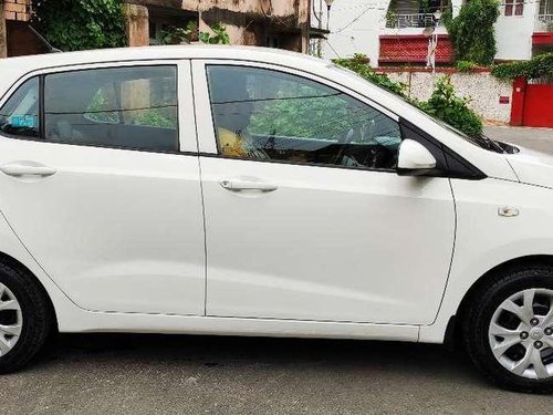 Used 2015 Hyundai Grand i10 MT for sale in Kolkata