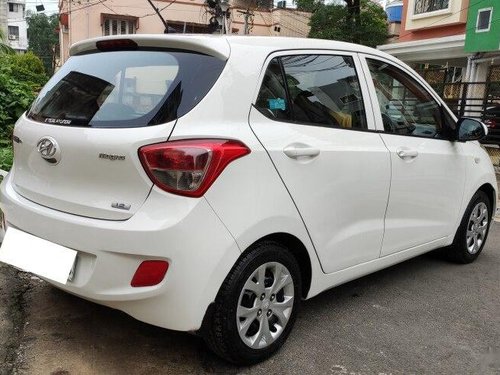 Used Hyundai Grand i10 Magna 2015 MT in Kolkata 