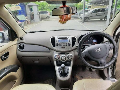 Used Hyundai i10 Sportz 2015 MT for sale in Kolkata 