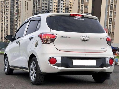 Used Hyundai Grand i10 Sportz 2017 MT in Kolkata 