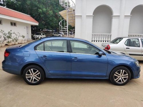 Used 2015 Volkswagen Jetta 2013-2015 AT for sale in Hyderabad