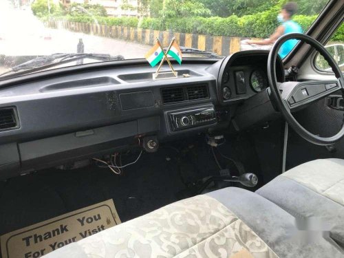 Hindustan Motors Ambassador Classic 2000 DSZ  AC 2006 MT in Mumbai 