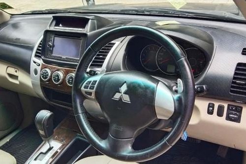 Used 2016 Mitsubishi Pajero Sport Sport 4X2 AT in Mumbai 