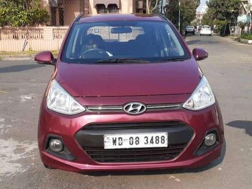 Hyundai Grand I10 Sportz 1.1 CRDi, 2014, Diesel MT for sale in Kolkata