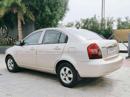 Used Hyundai Verna CRDi 2010 MT for sale in Vadodara