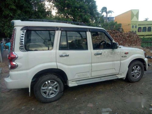 Mahindra Scorpio VLX 4WD BS-IV, 2013, Diesel MT in Kolkata