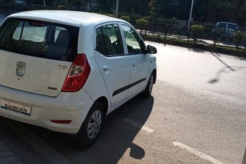 Hyundai i10 Magna 1.2 2011 MT for sale in Ahmedabad