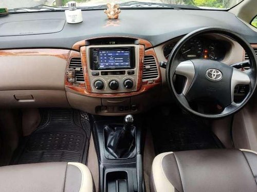 Used 2016 Toyota Innova MT for sale in Kolkata