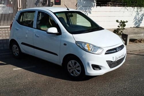 Hyundai i10 Magna 1.2 2011 MT for sale in Ahmedabad