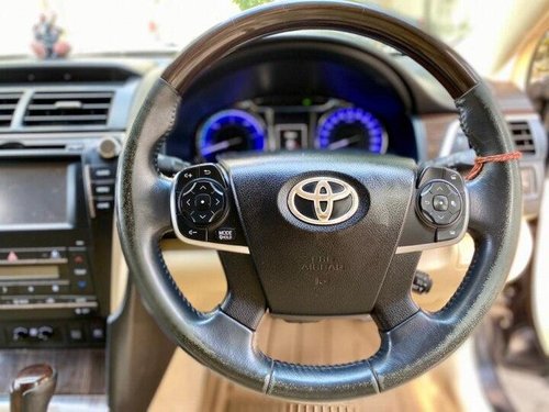 Used 2016 Toyota Camry AT for sale in Kolkata 