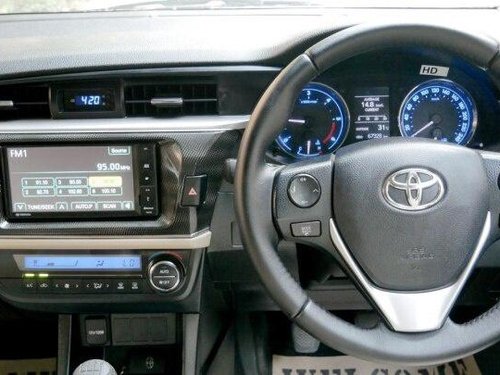 Used 2015 Toyota Corolla Altis MT for sale in New Delhi