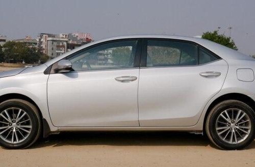 Used 2015 Toyota Corolla Altis MT for sale in New Delhi