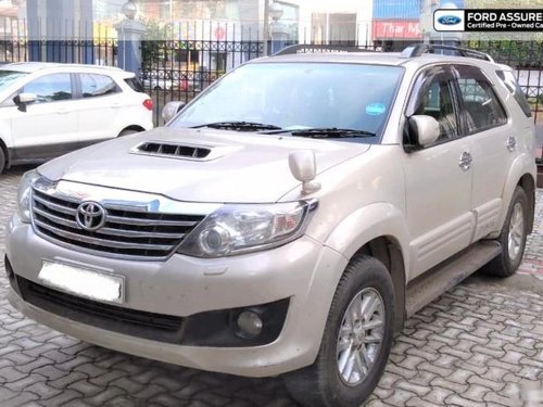 Used 2014 Toyota Fortuner 4x2 AT for sale in Kolkata 