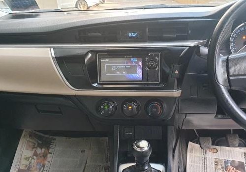 Toyota Corolla Altis 1.8 J 2015 MT for sale in Mumbai 
