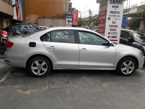 Used 2013 Volkswagen Jetta 2013-2015 MT for sale in New Delhi