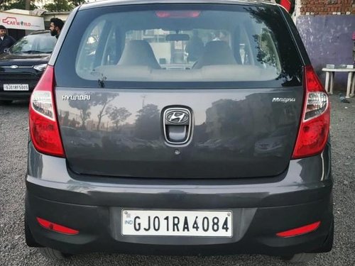 Used Hyundai i10 Magna 1.1 2013 MT for sale in Ahmedabad