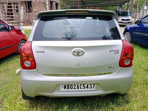 Toyota Etios Liva 1.4 GD 2013 MT for sale in Kolkata 