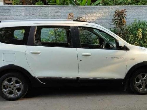 Renault Lodgy 110 PS RXZ 7 STR, 2015, MT in Chennai 