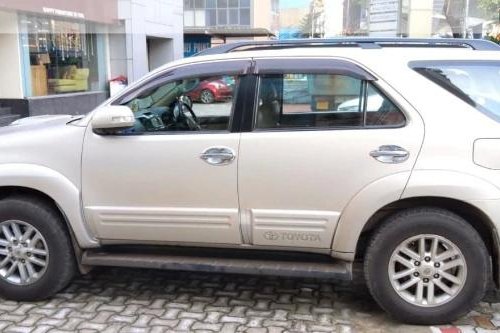 Used 2014 Toyota Fortuner 4x2 AT for sale in Kolkata 