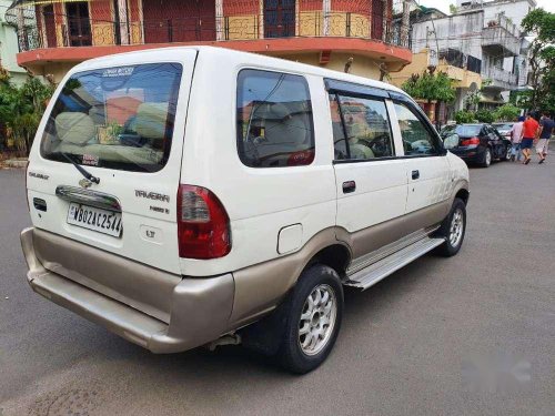 Used Chevrolet Tavera 2013 MT for sale in Kolkata 