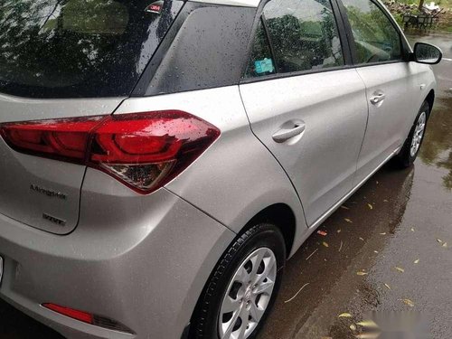 Used Hyundai Elite i20 magna 1.2  2014 MT for sale in Rajkot 