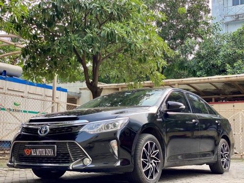 Used 2016 Toyota Camry AT for sale in Kolkata 