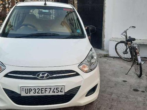 Hyundai i10 Era 1.1 2012 MT for sale in Lucknow 