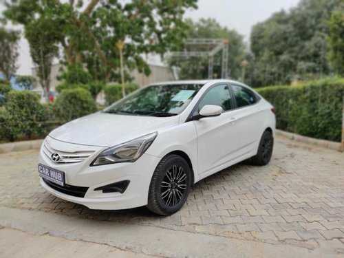 Used Hyundai Verna 2016 MT for sale in Gurgaon 