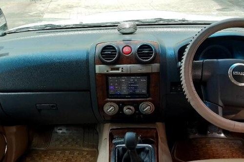 Isuzu MU 7 4x2 2016 MT for sale in Kolkata 