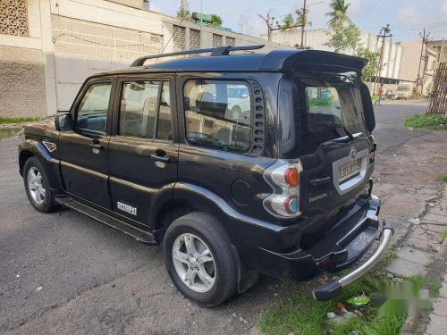 2014 Mahindra Scorpio AT for sale in Surat 