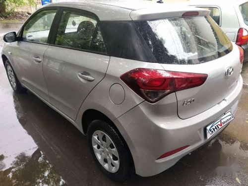 Used Hyundai Elite i20 magna 1.2  2014 MT for sale in Rajkot 