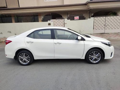 Used Toyota Corolla Altis D-4D GL 2014 MT for sale in Ahmedabad