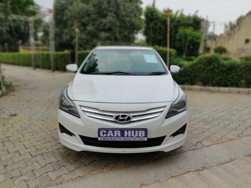 Used Hyundai Verna 2016 MT for sale in Gurgaon 