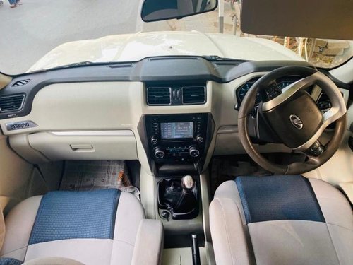 Used 2016 Mahindra Scorpio  MT for sale in Patna 