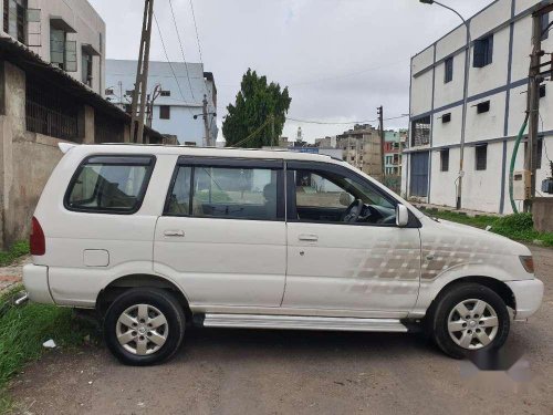 Chevrolet Tavera Neo 3 Max -10 STR BS-IV, 2012, MT in Surat 