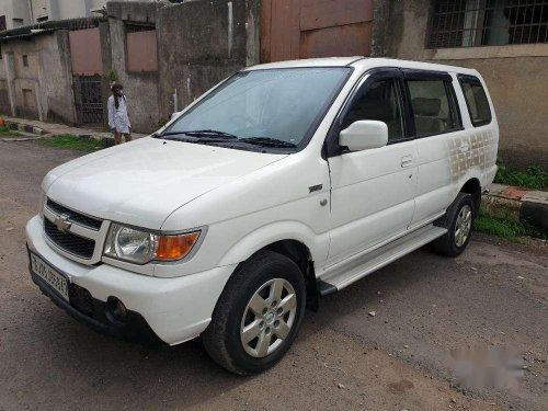 Chevrolet Tavera Neo 3 Max -10 STR BS-IV, 2012, MT in Surat 