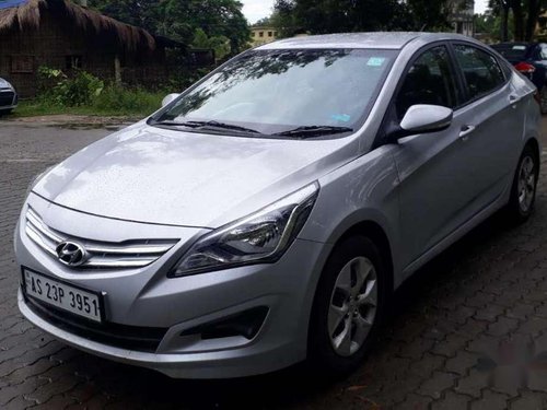 Hyundai Fluidic Verna 2016 MT for sale in Guwahati 