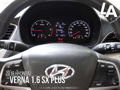 Hyundai Verna Fluidic 1.6 CRDi SX, 2018, AT for sale in Kolkata 