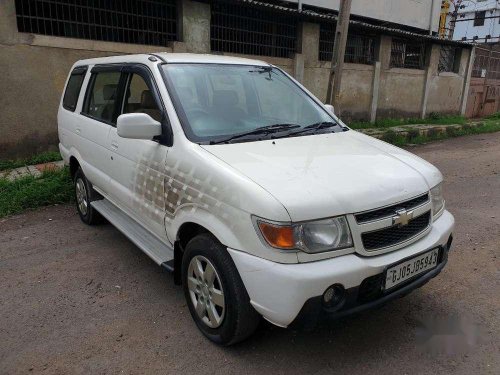 Chevrolet Tavera Neo 3 Max -10 STR BS-IV, 2012, MT in Surat 