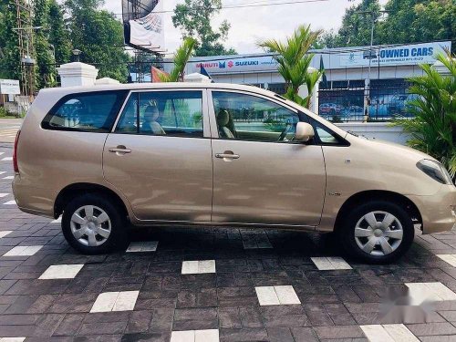 Toyota Innova 2.5 GX 7 STR, 2006, Diesel MT for sale in Kottayam 