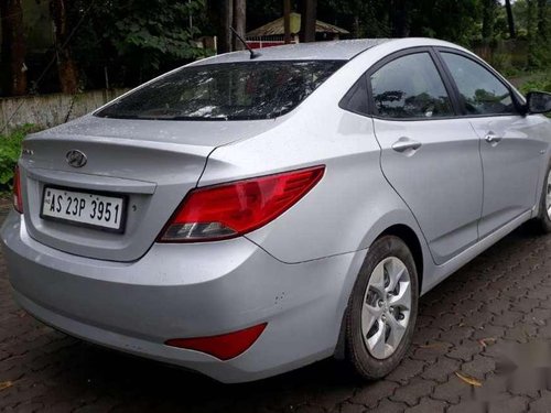 Hyundai Fluidic Verna 2016 MT for sale in Guwahati 