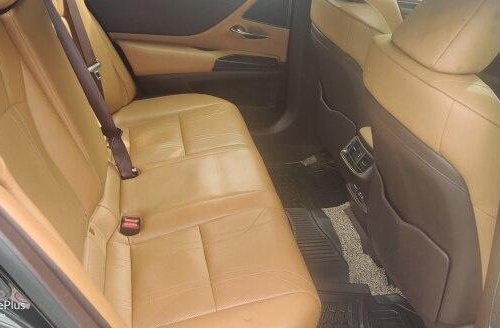 Used 2018 Lexus ES AT for sale in Mumbai 